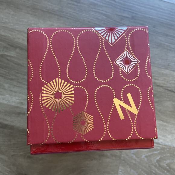 NEST Candles Festive Petite Trio Scented Limited Edition New in Box - Picture 11 of 13